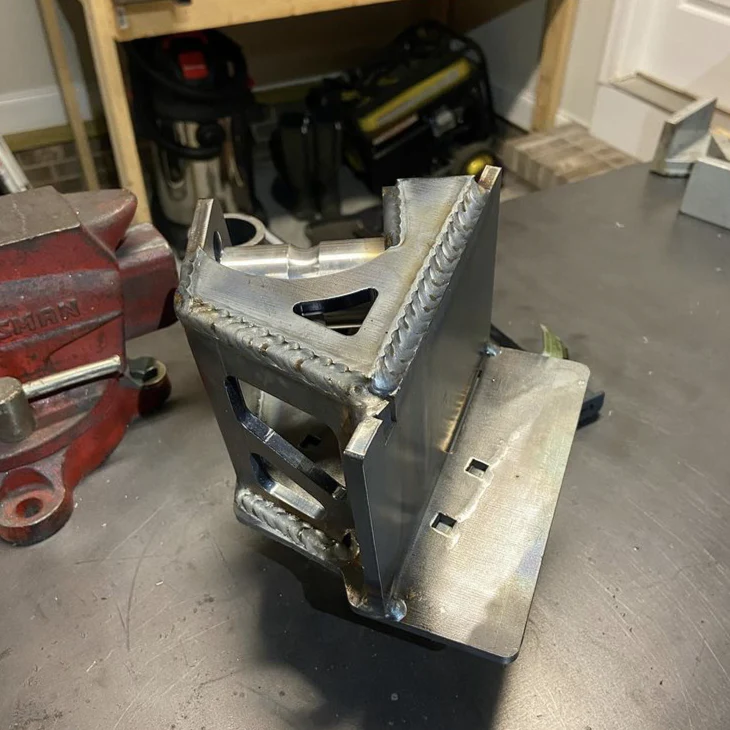 Frame Mounted 4 Link Brackets - Image 6