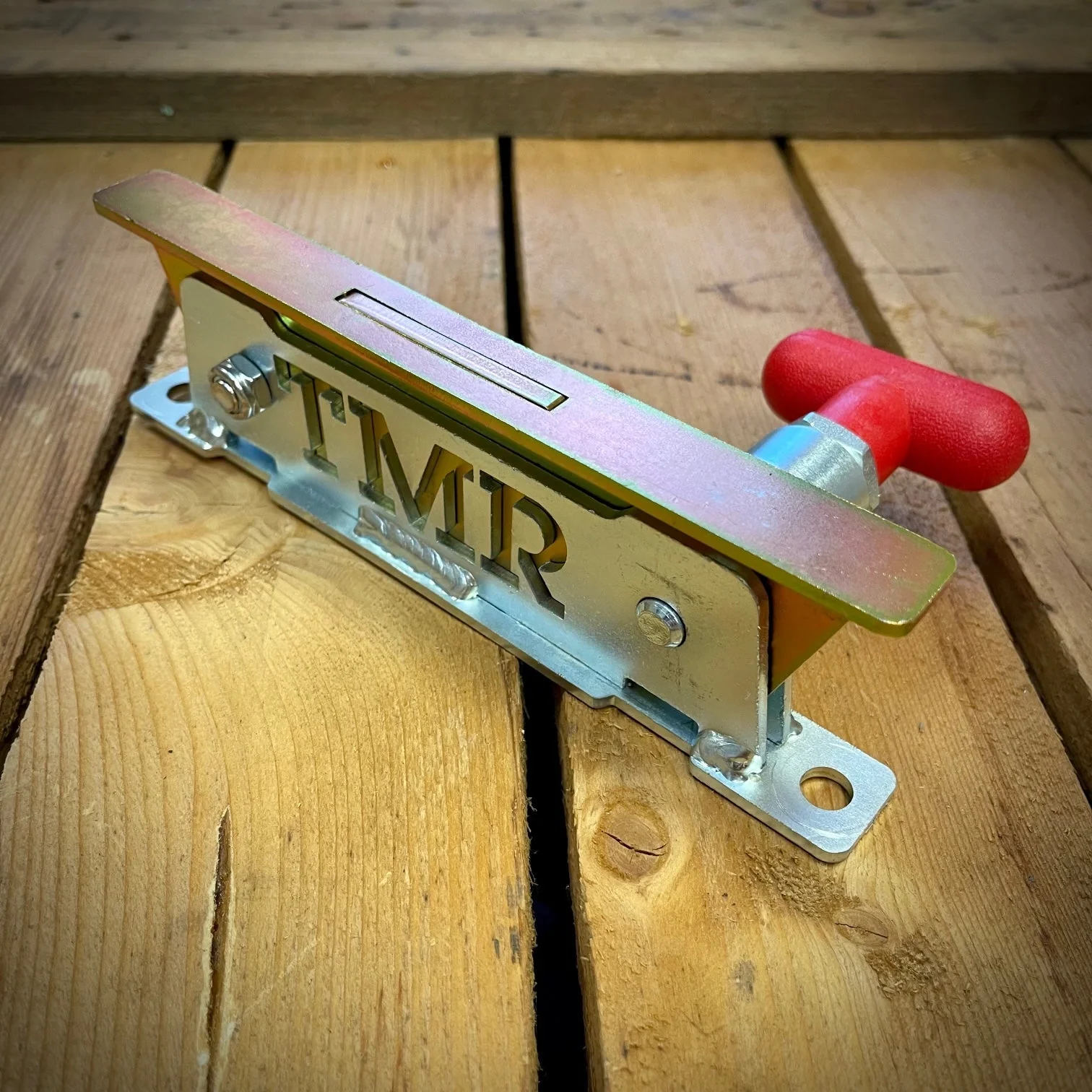 Rapid Release Fire Extinguisher Mount - Image 5
