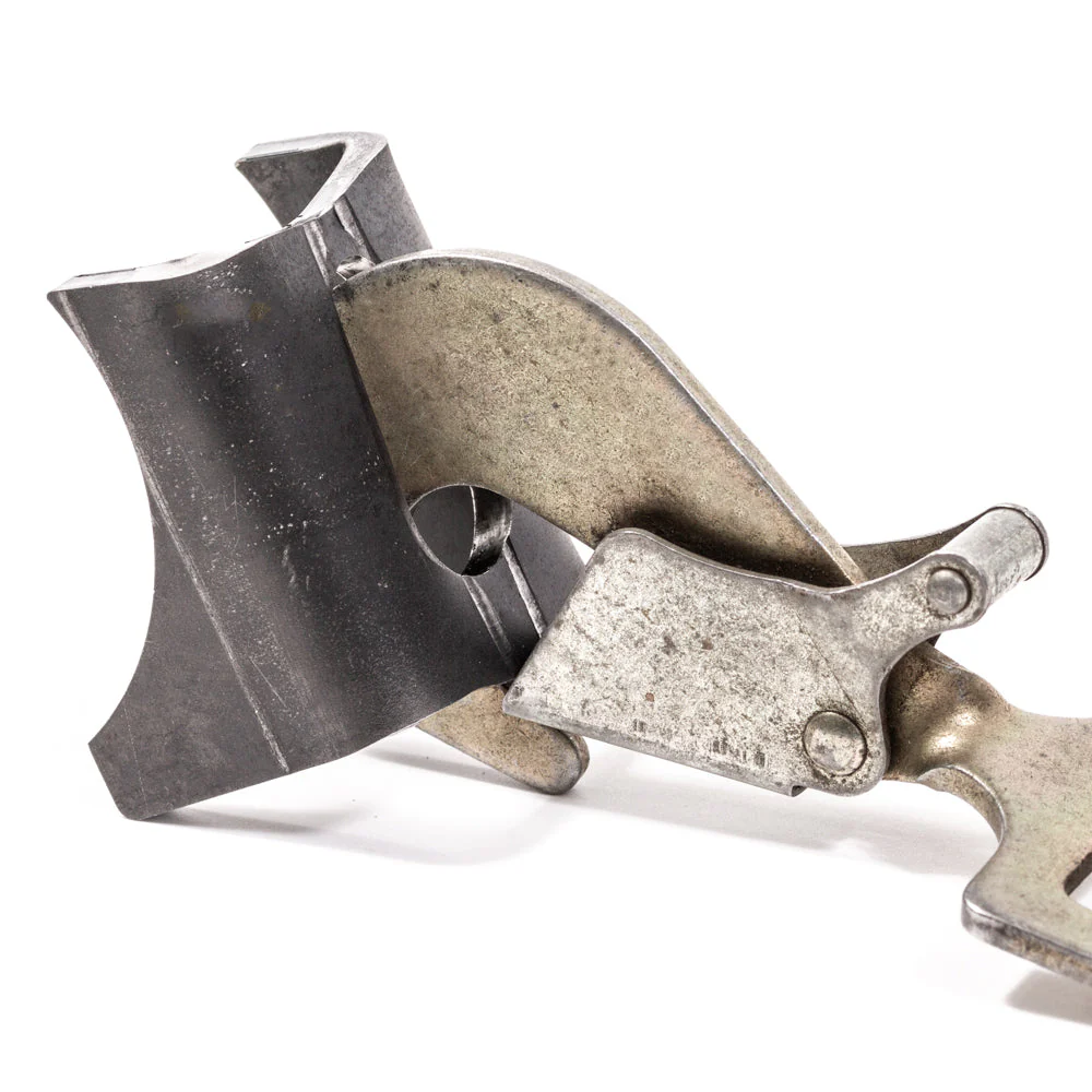 Ratchet strap tie-down - Axle Bracket - Image 3