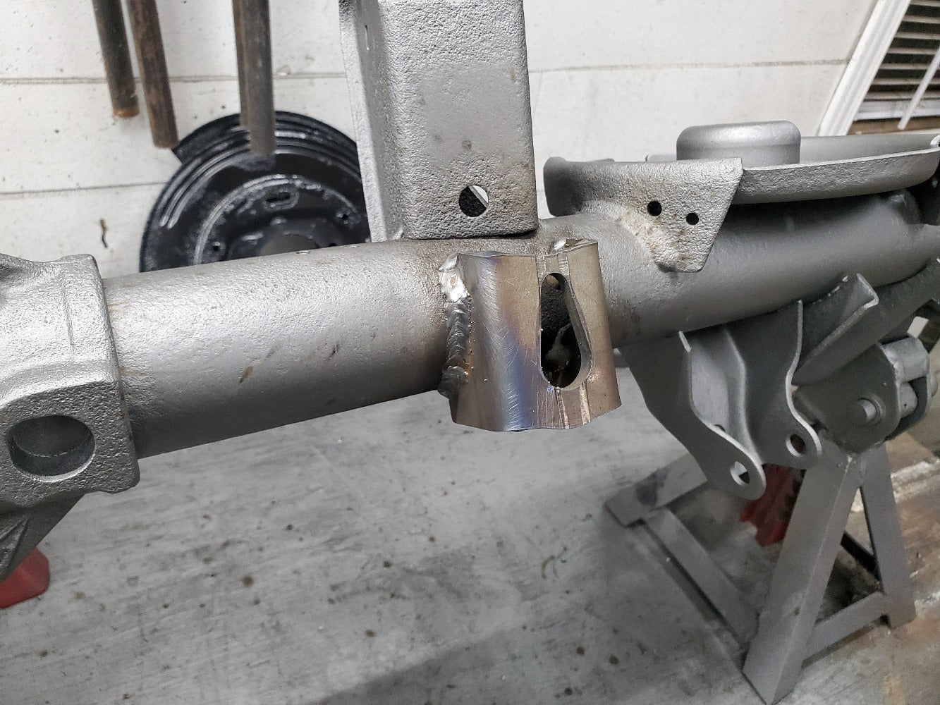 Ratchet strap tie-down - Axle Bracket - Image 5