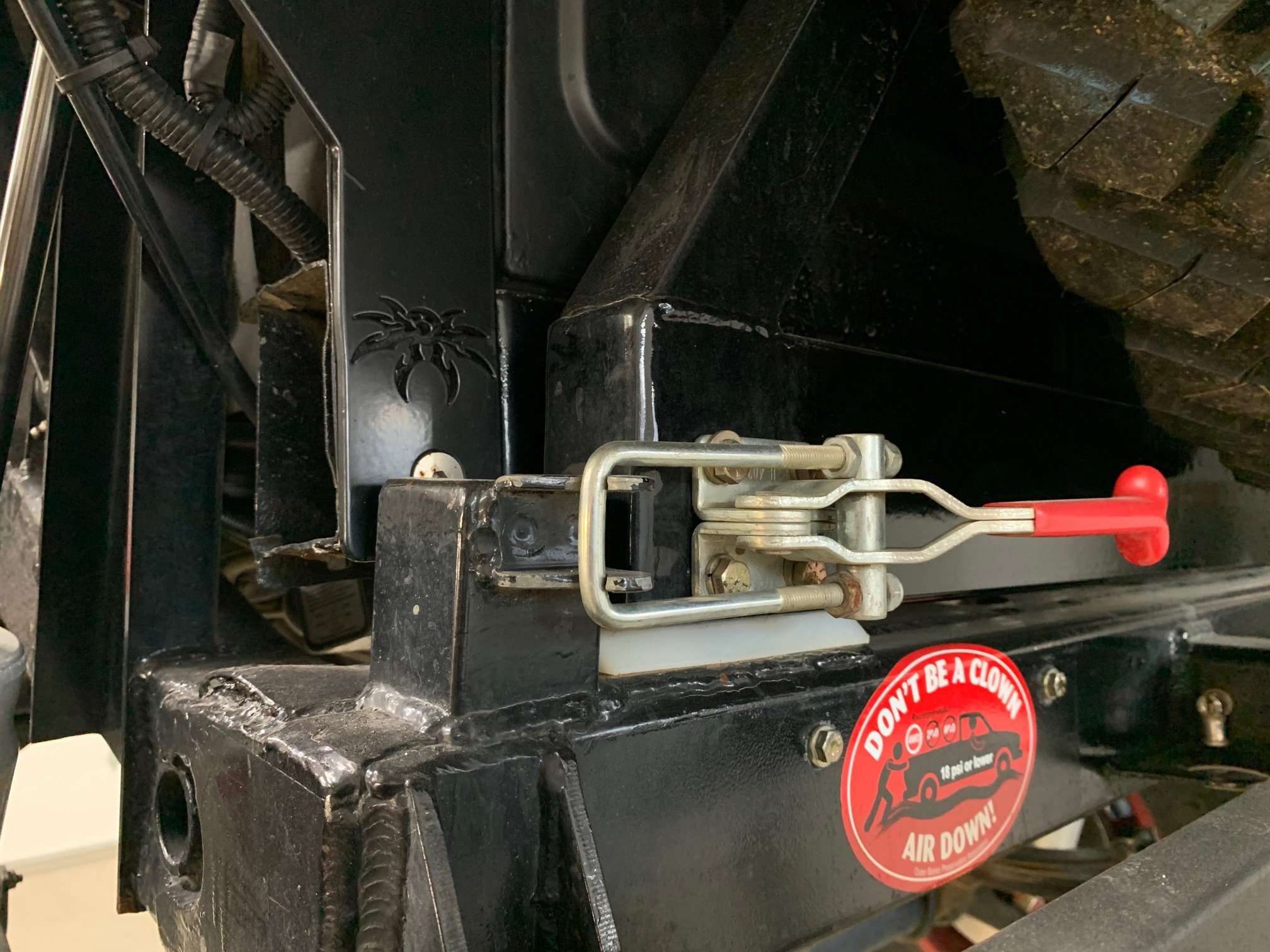 Tire Carrier Latch - Large - Image 2
